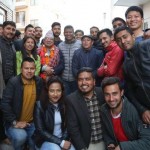 जन्म दिनमा माधव नेपाललाई युवाहरुको ‘सरप्राइज’